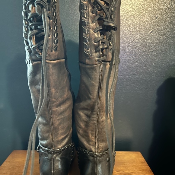 Freebird Rascal Black Leather Heeled Boots - Picture 3 of 5